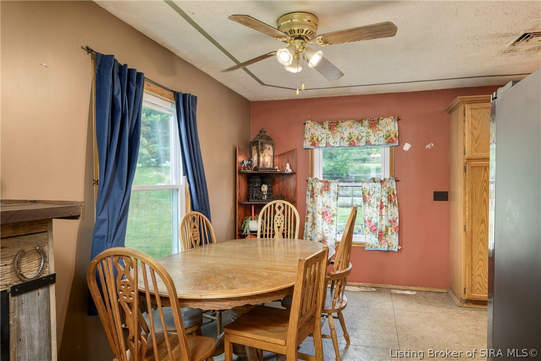 8014 Ridge Way Property Photo 9