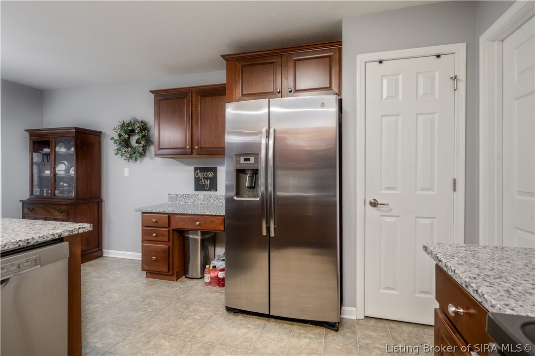 3040 Brookhill Court Property Photo 11