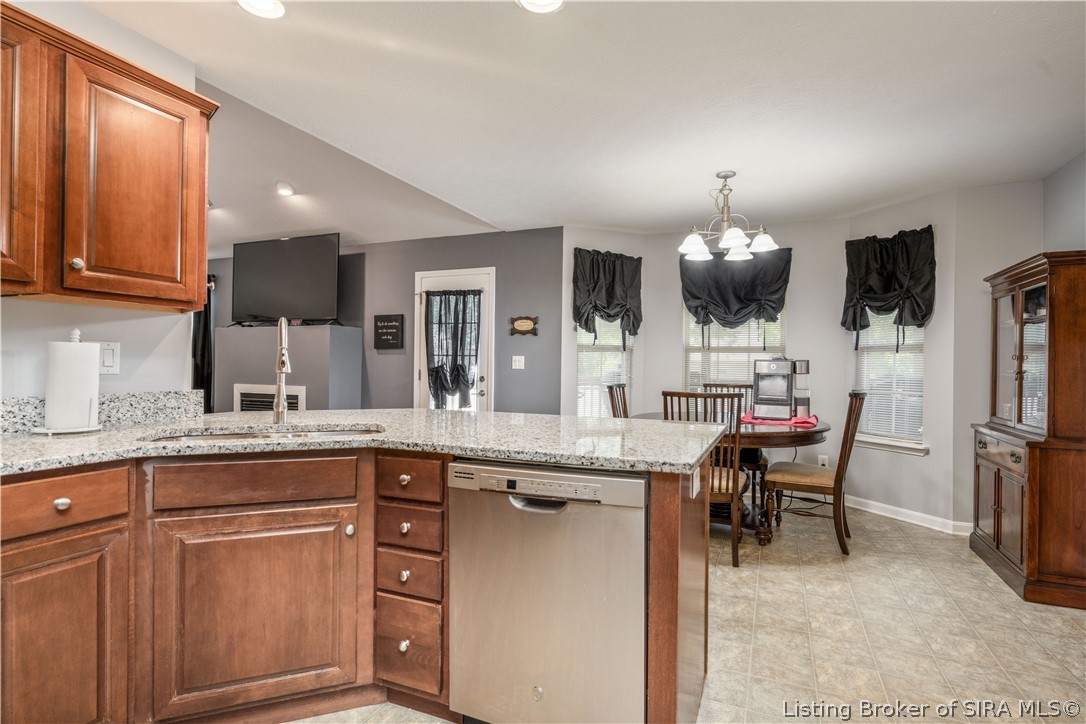 3040 Brookhill Court Property Photo 13