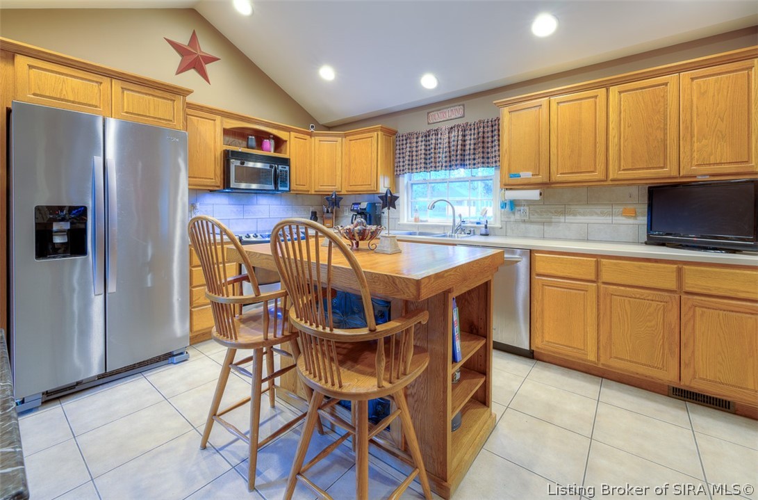 1352 Slate Run Road Property Photo 3