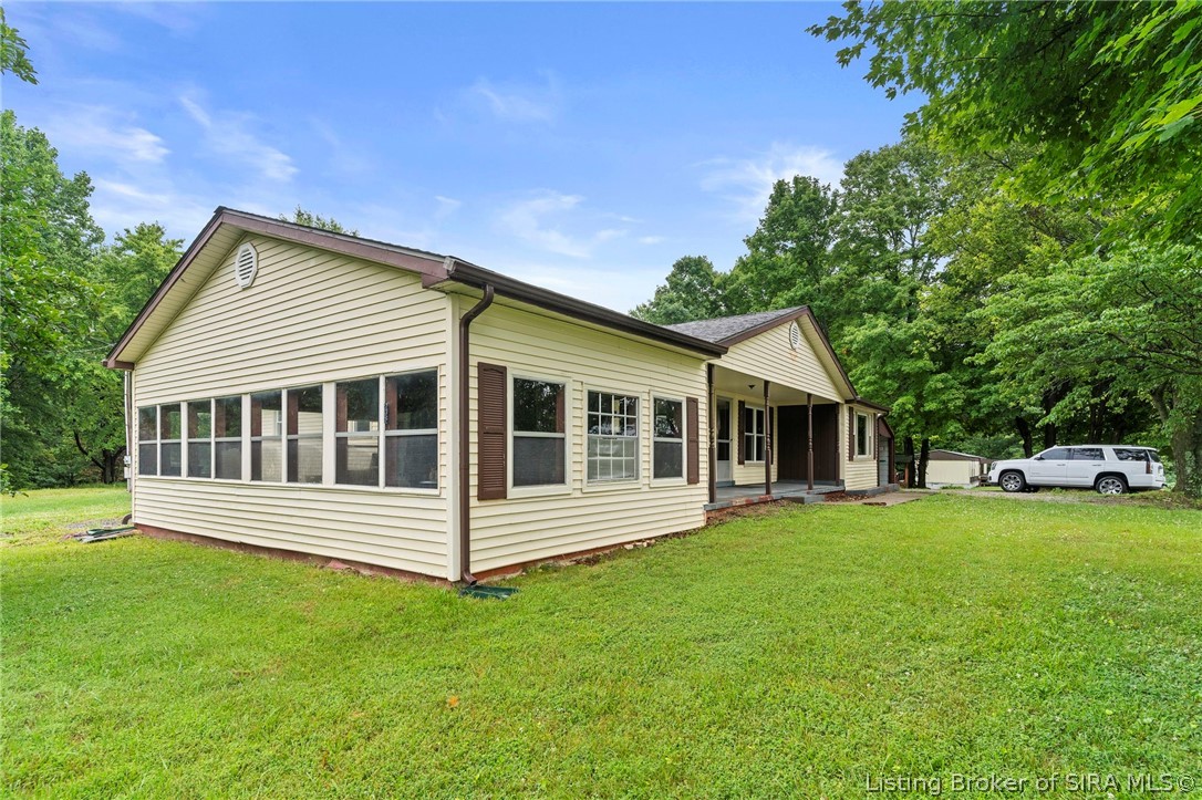 4907 E Lovers Lane Property Photo 4
