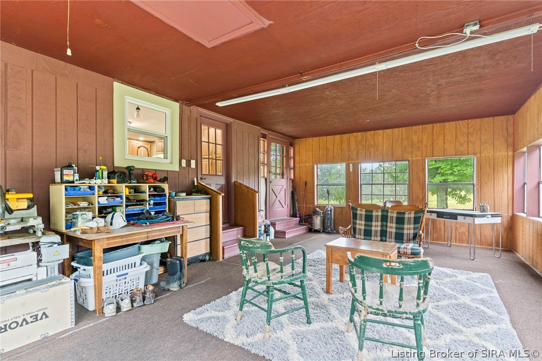 4907 E Lovers Lane Property Photo 16