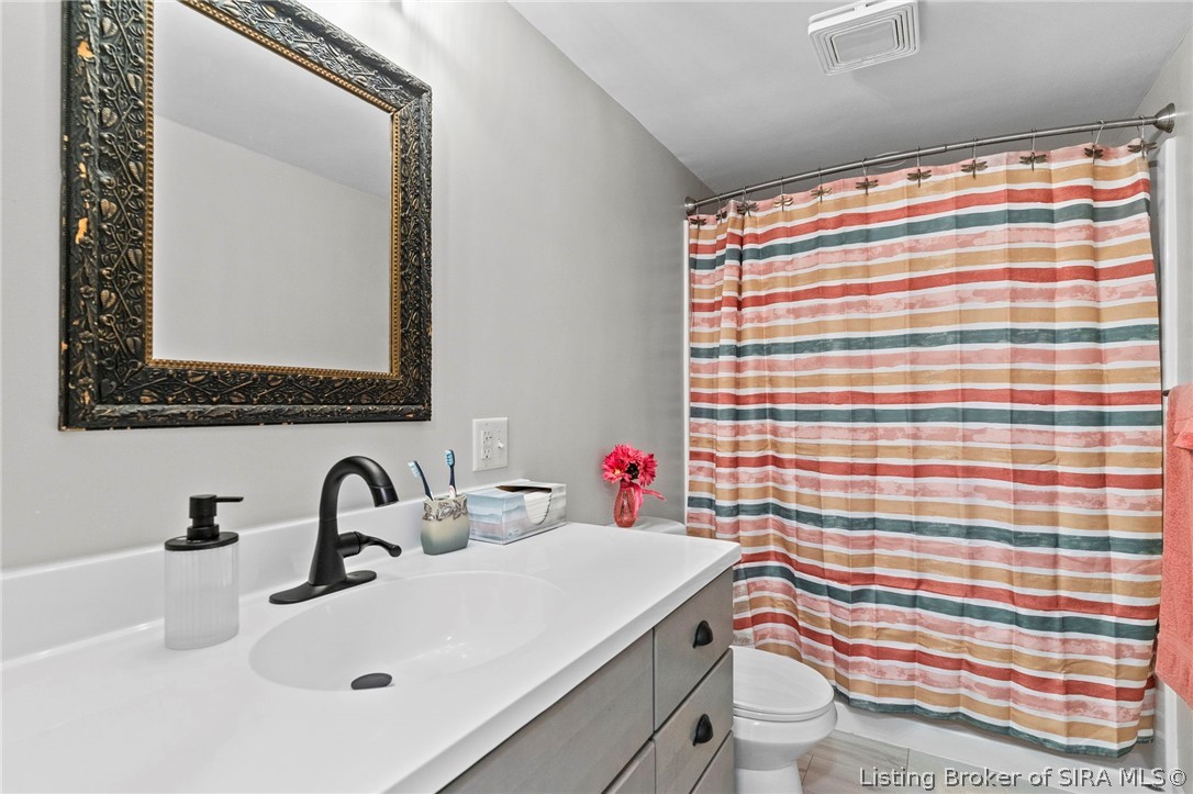 4907 E Lovers Lane Property Photo 19