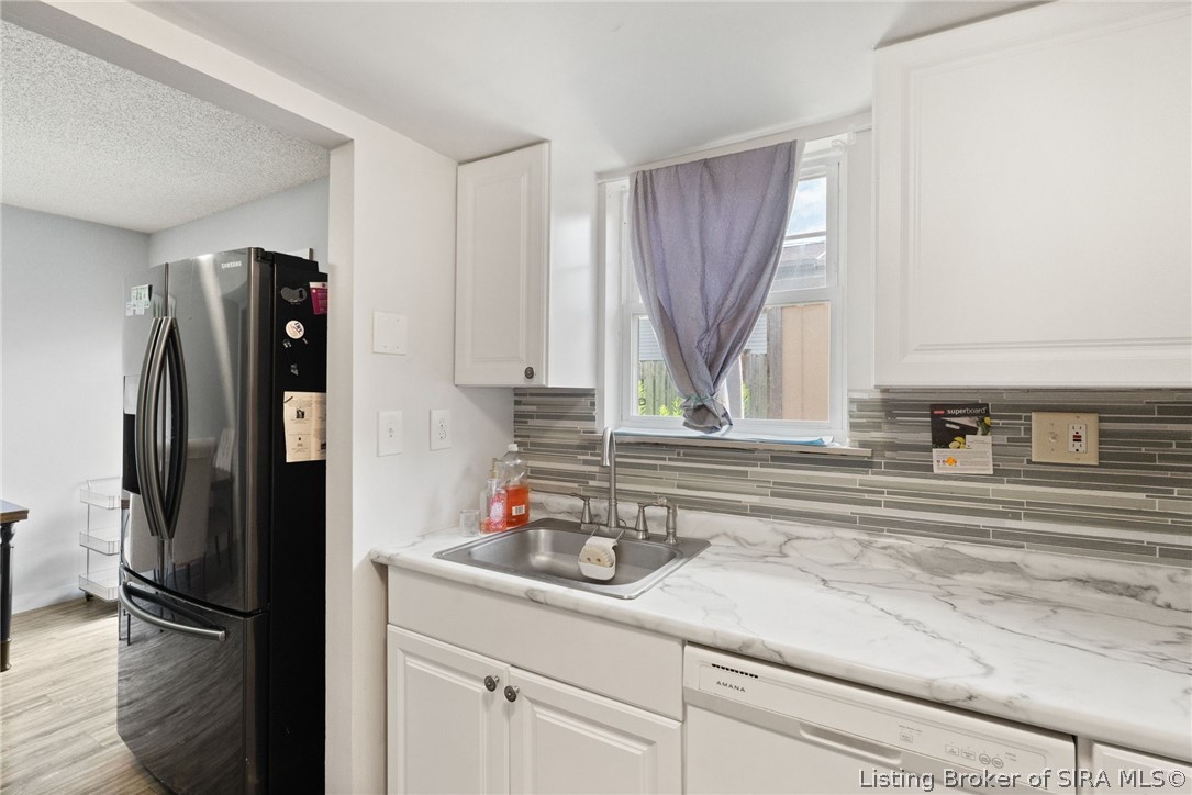 3042 Wooded Way Property Photo 16