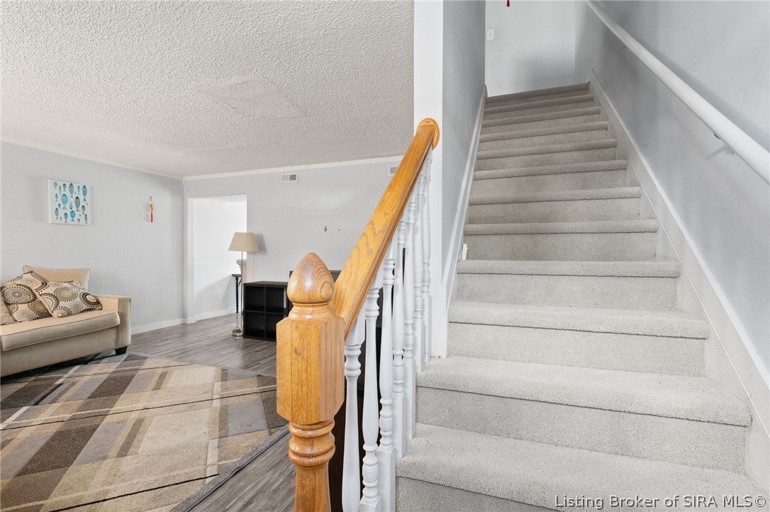 3042 Wooded Way Property Photo 23