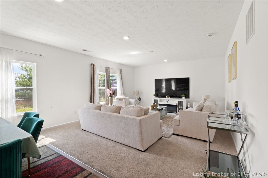 8110 Lucas Lane Property Photo 8