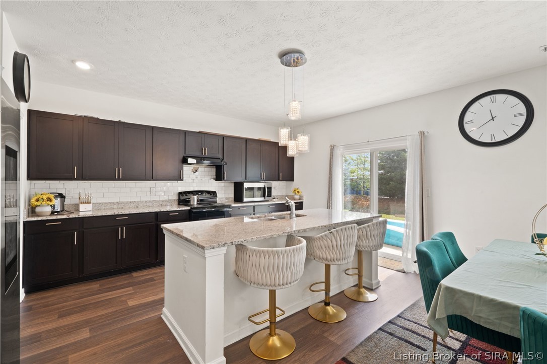 8110 Lucas Lane Property Photo 15