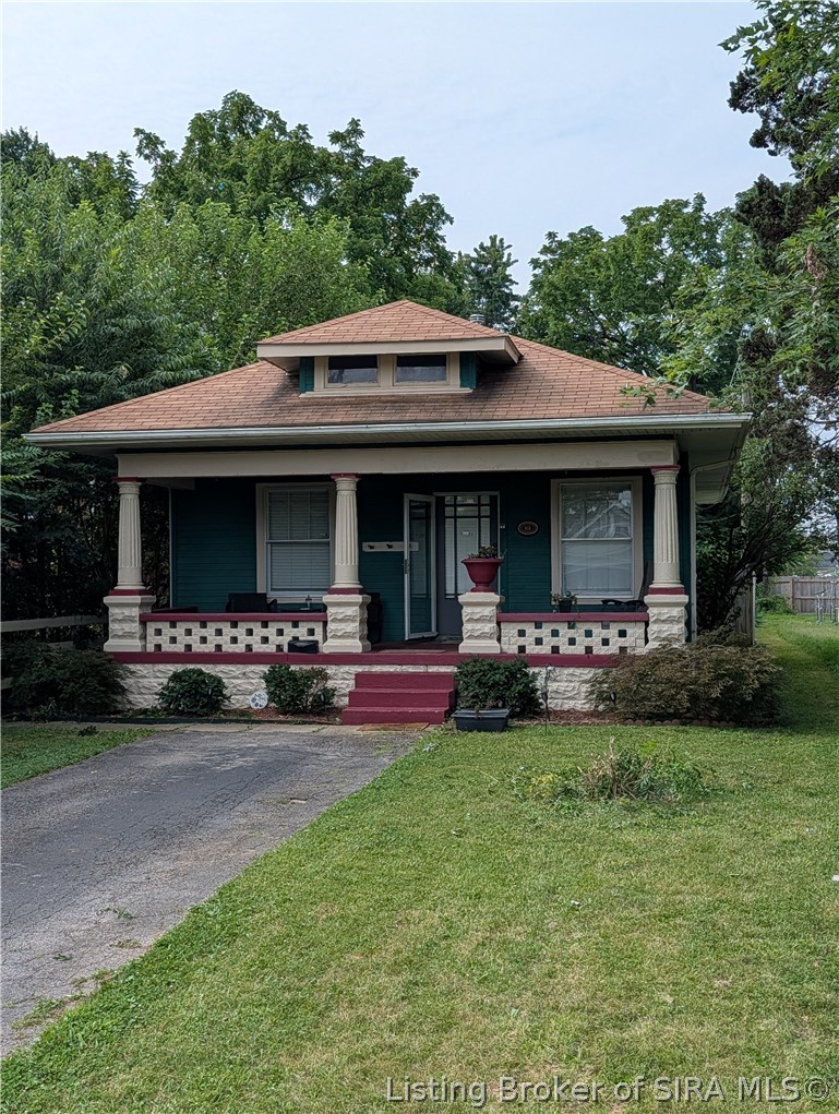 112 E Harrison Avenue Property Photo 1
