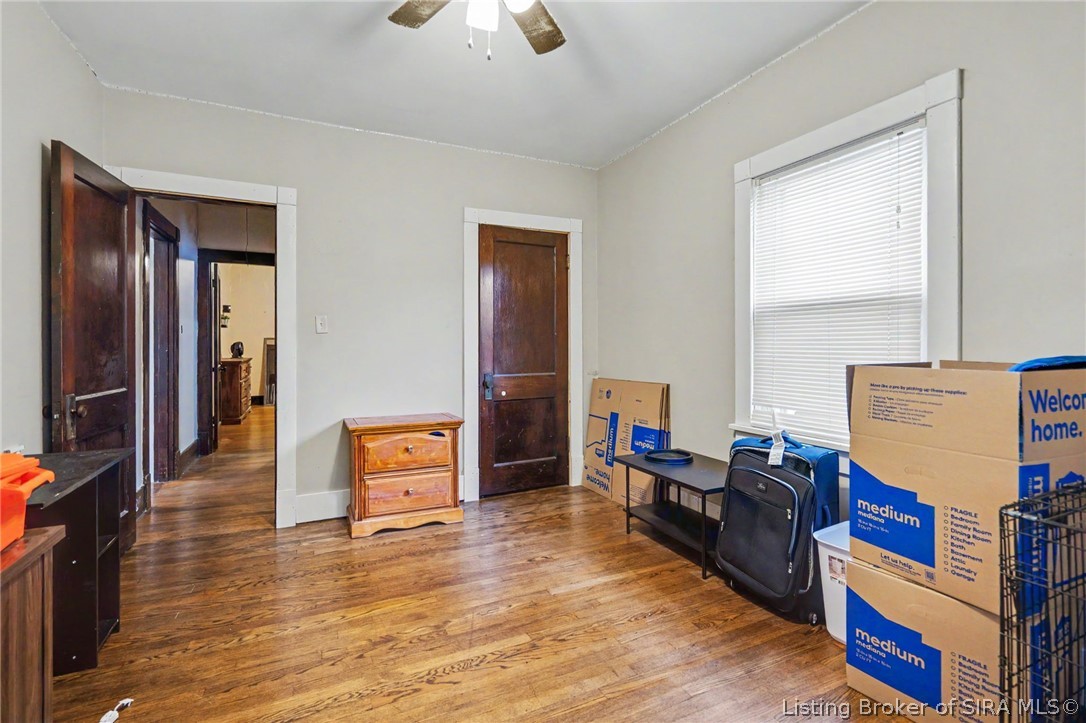 1105 E 10th Street Property Photo 19
