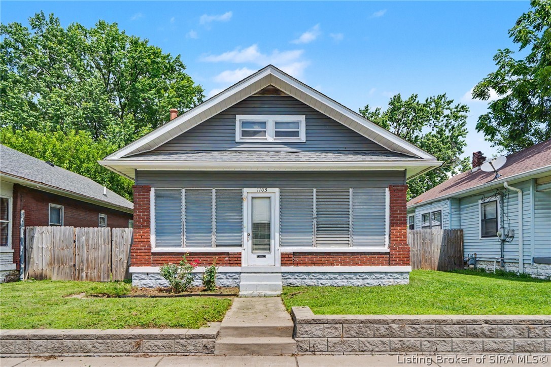 1105 E 10th Street Property Photo 29