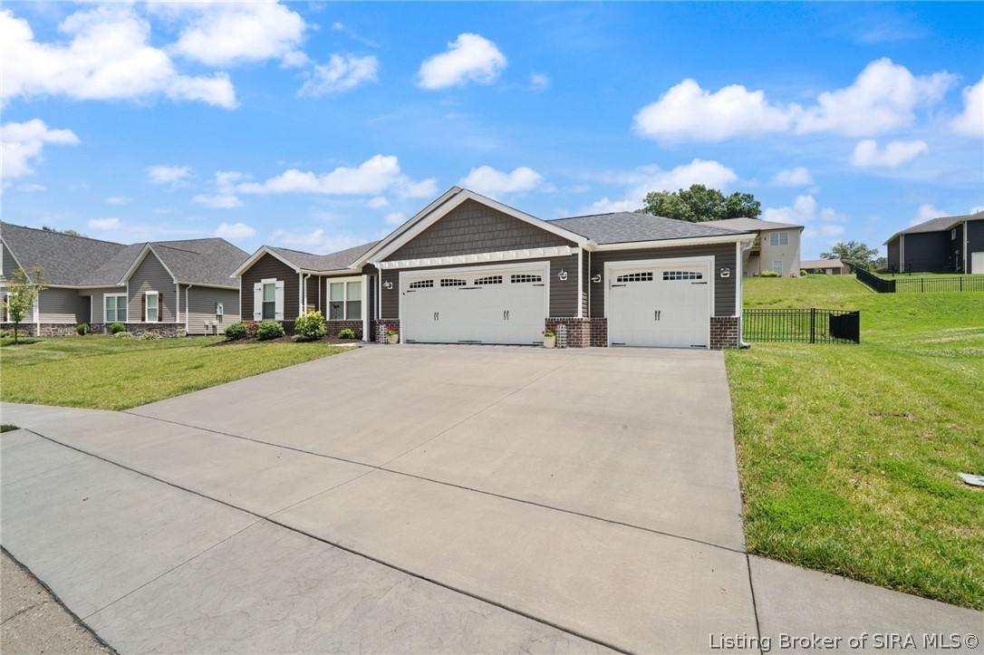 4103 Cedar Creek Court Property Photo 3
