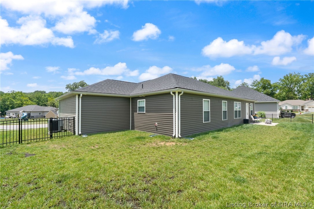 4103 Cedar Creek Court Property Photo 6