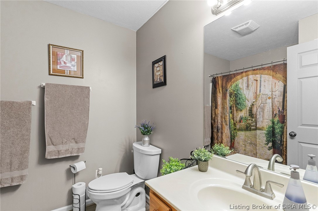 5930 S County Road 400 W Property Photo 28