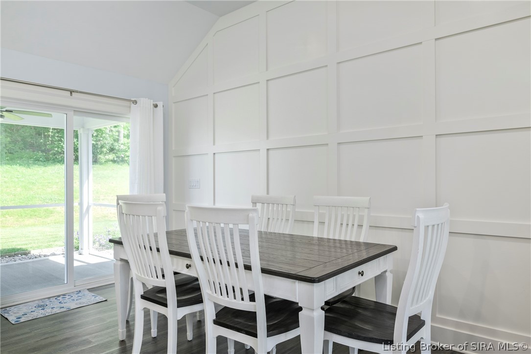 7022 Hollkamp Way Property Photo 17