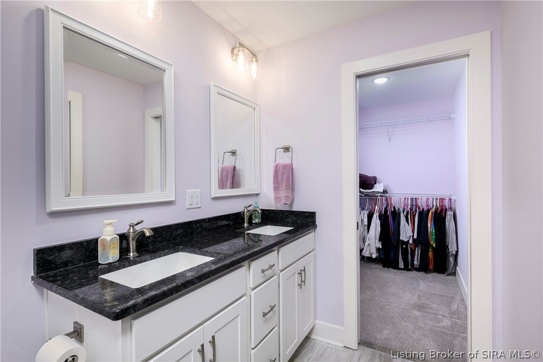 7022 Hollkamp Way Property Photo 21