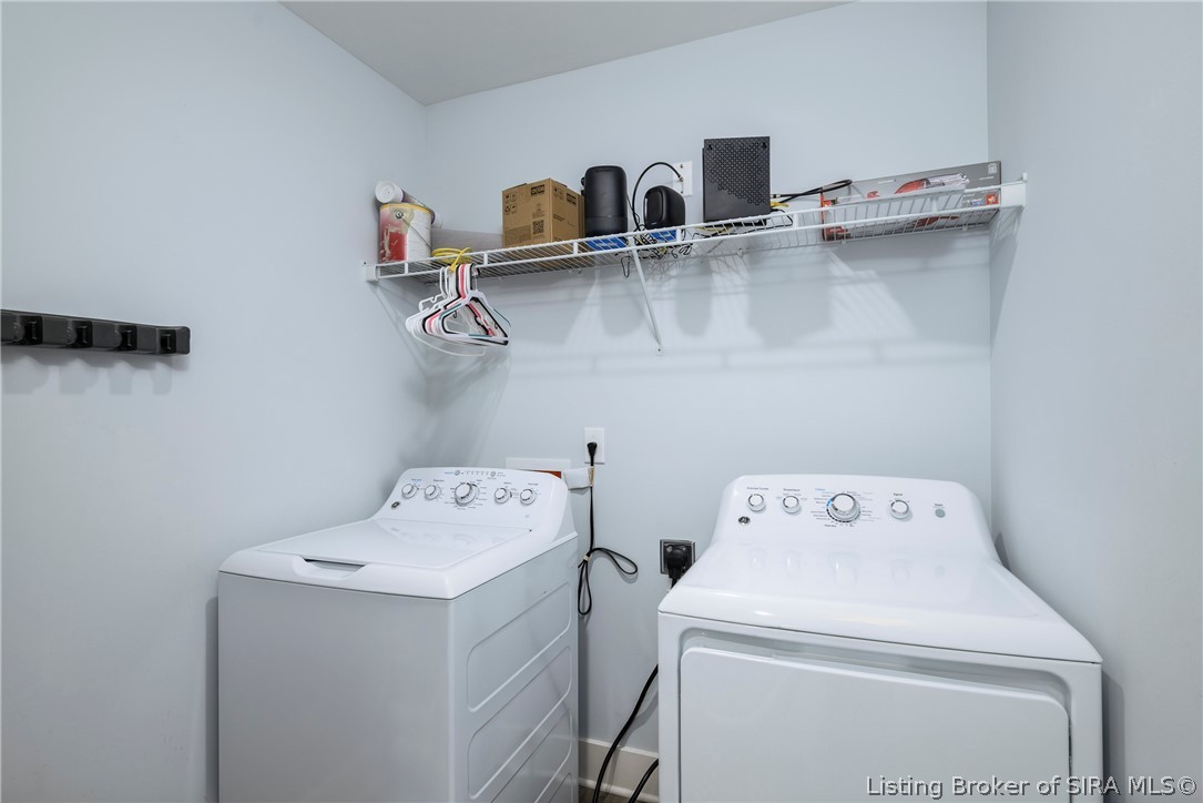 7022 Hollkamp Way Property Photo 26