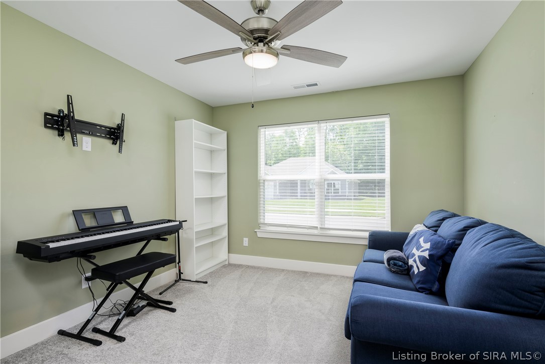 7022 Hollkamp Way Property Photo 27