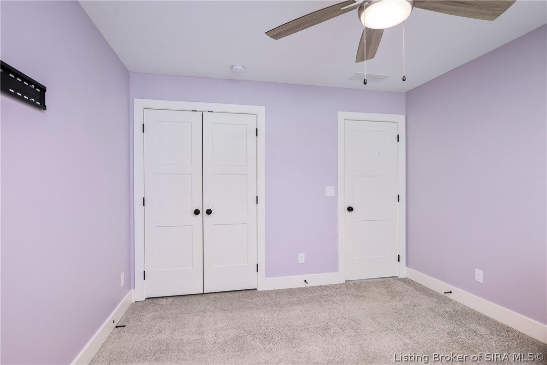 7022 Hollkamp Way Property Photo 30