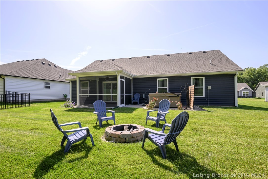 7022 Hollkamp Way Property Photo 33