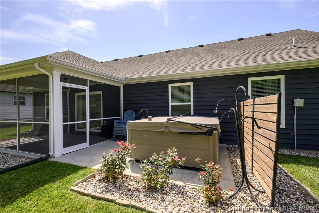 7022 Hollkamp Way Property Photo 35