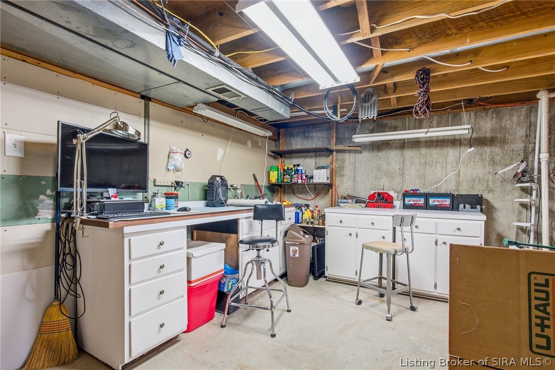 6205 Eric Drive Property Photo 37