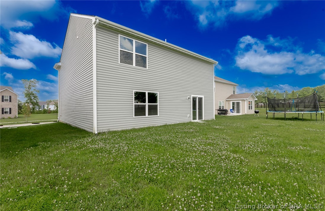 8004 Schrieber Road Property Photo 4