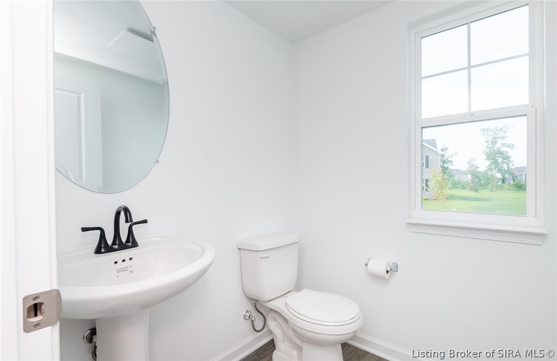 8004 Schrieber Road Property Photo 13