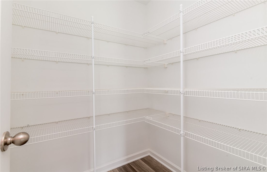 8004 Schrieber Road Property Photo 24