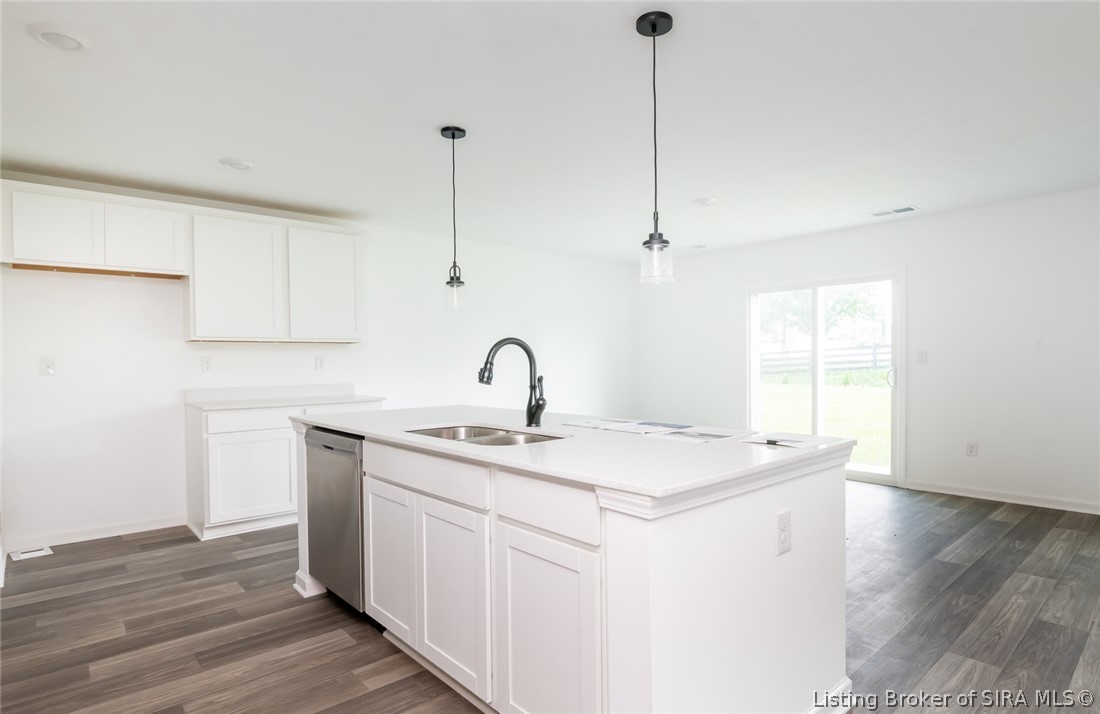 8004 Schrieber Road Property Photo 25