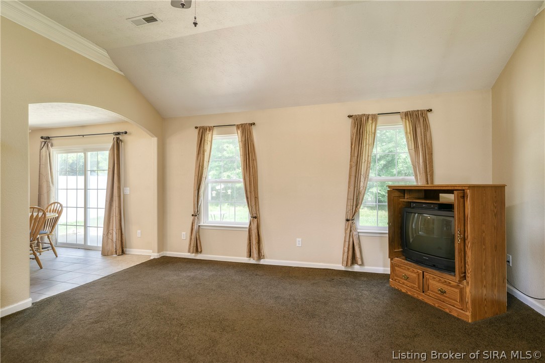 1620 Jacobs Lane Property Photo 8