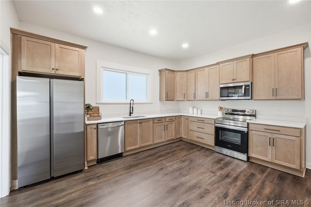 1126 Myrtle Avenue Property Photo 7