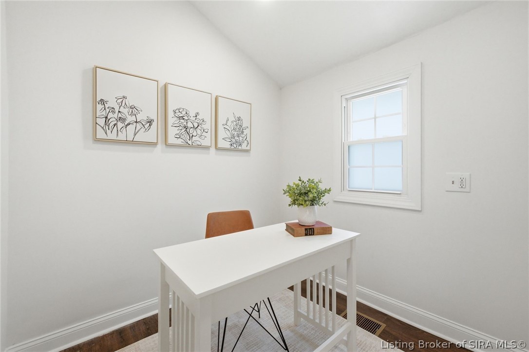 1126 Myrtle Avenue Property Photo 15