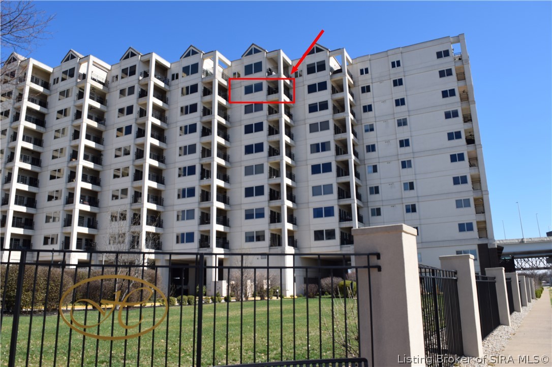 1 Riverpointe Plaza 1010 Property Photo 1