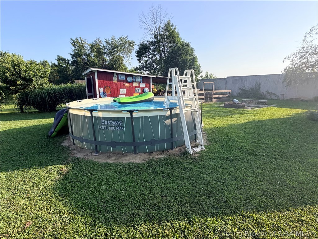 202 Willow Property Photo 6