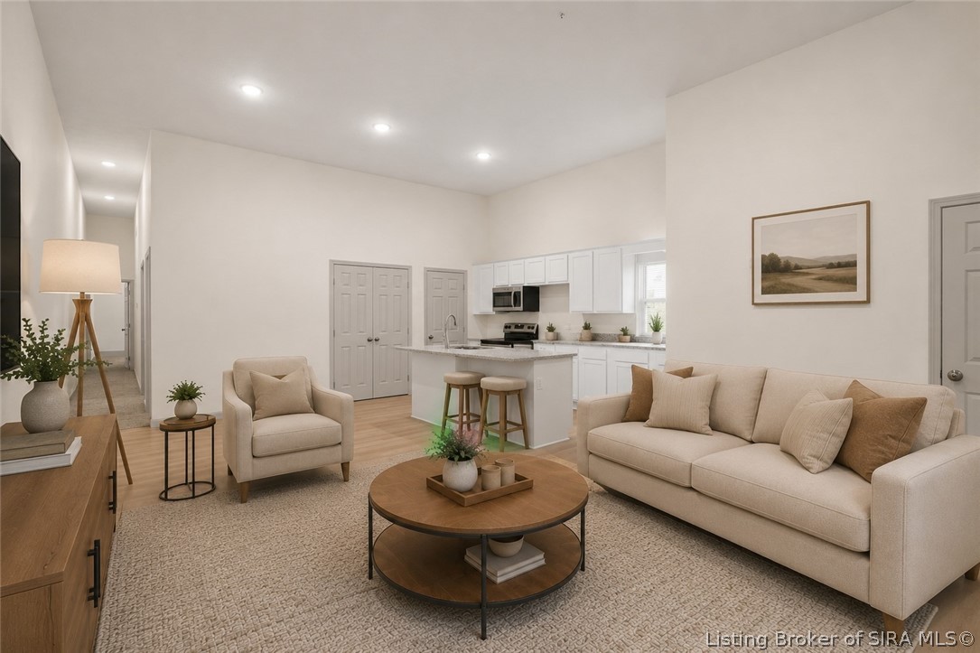 602 E 8th Street Property Photo 10