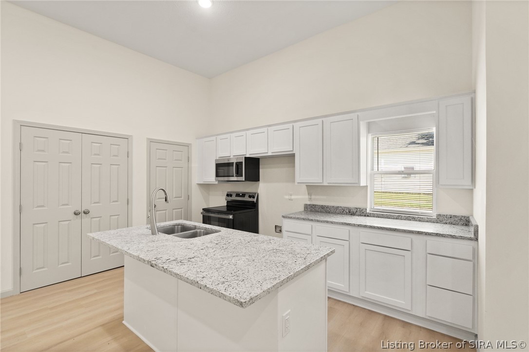 602 E 8th Street Property Photo 15