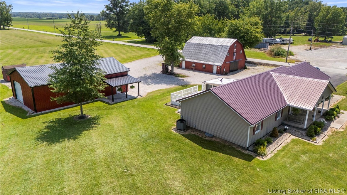1817 S Carmel Road Property Photo 2
