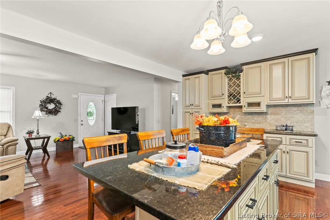 1817 S Carmel Road Property Photo 11