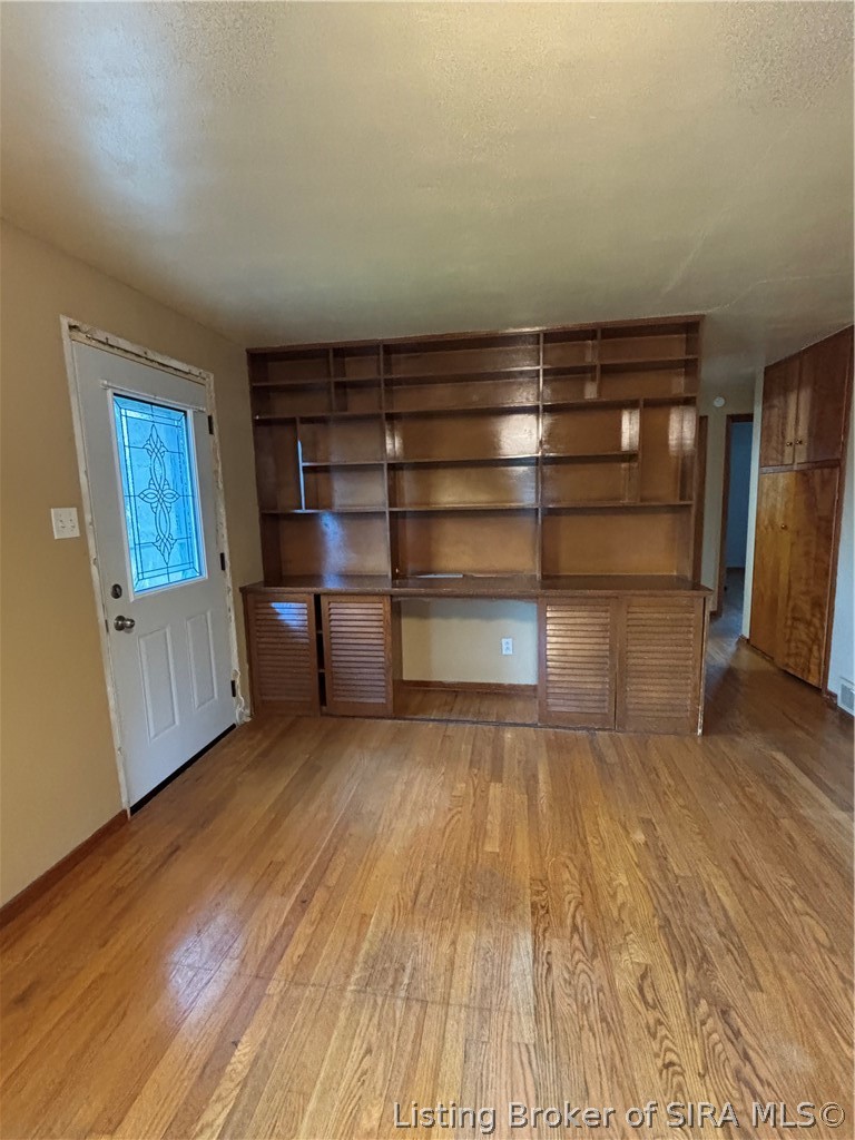 501 E Florence Street Property Photo 22