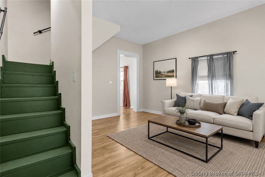 1804 E Spring Street Property Photo 7