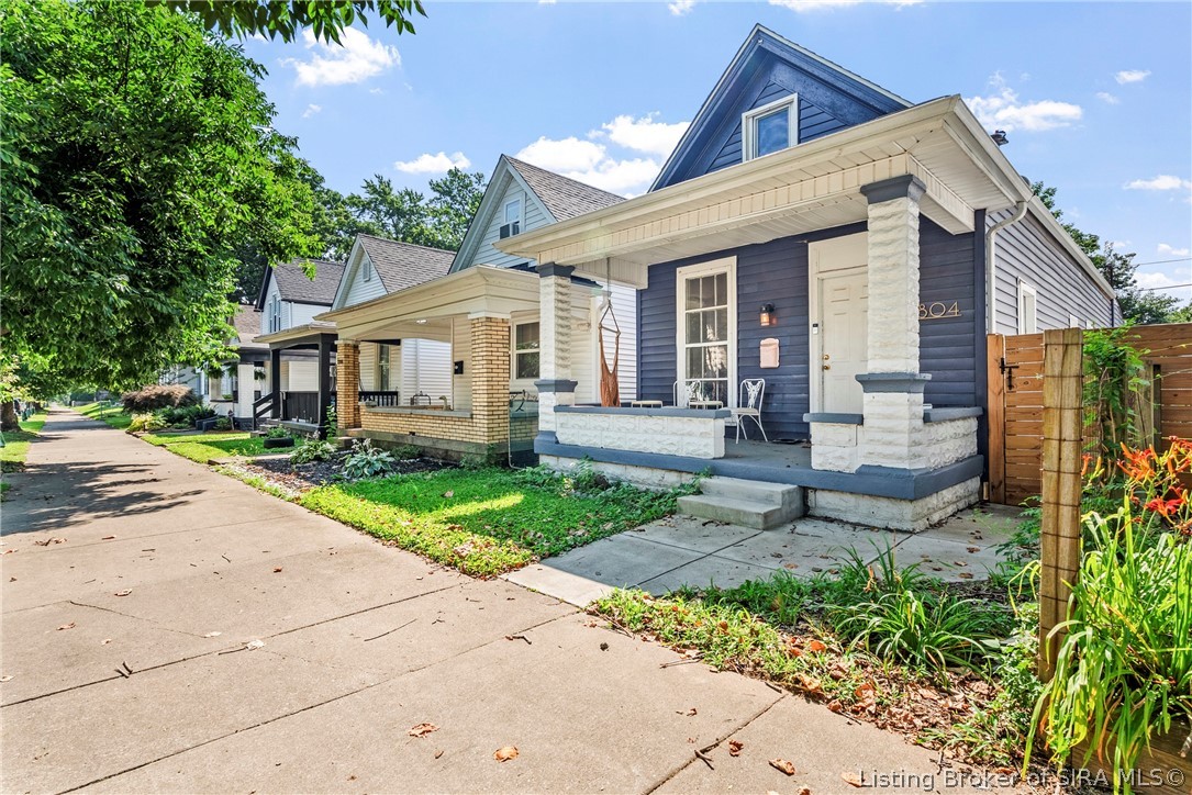 1804 E Spring Street Property Photo 10