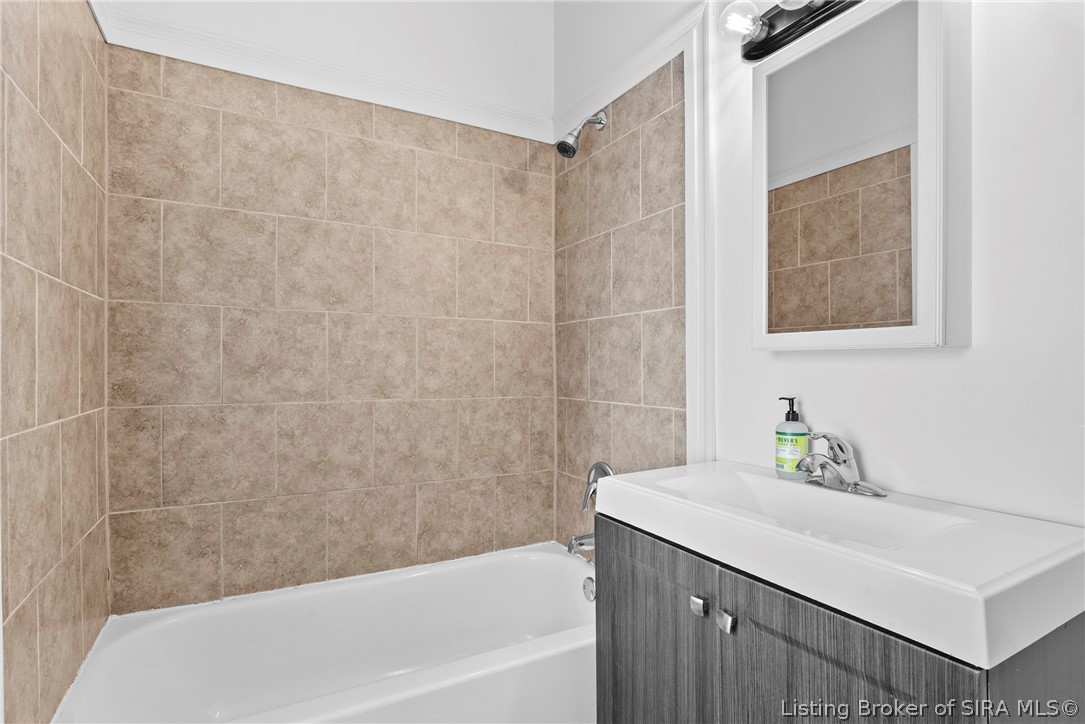 1804 E Spring Street Property Photo 25