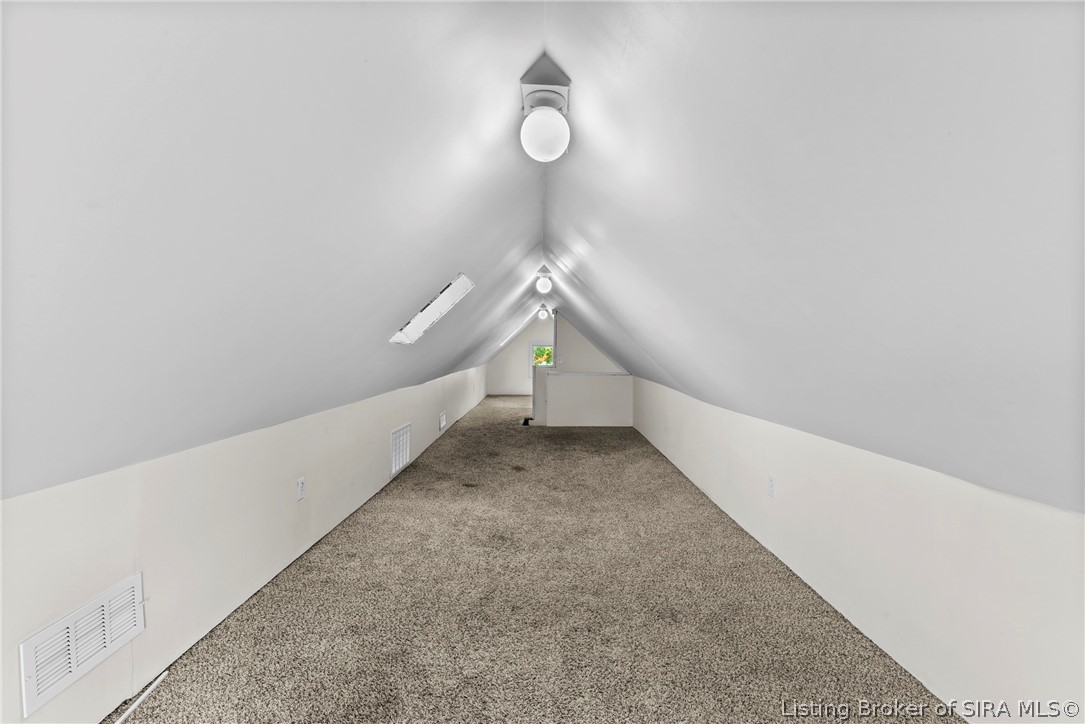 1804 E Spring Street Property Photo 32