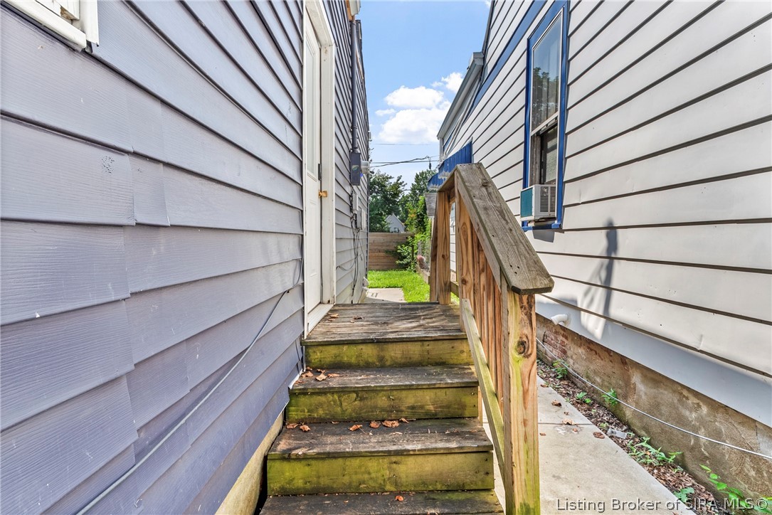 1804 E Spring Street Property Photo 35