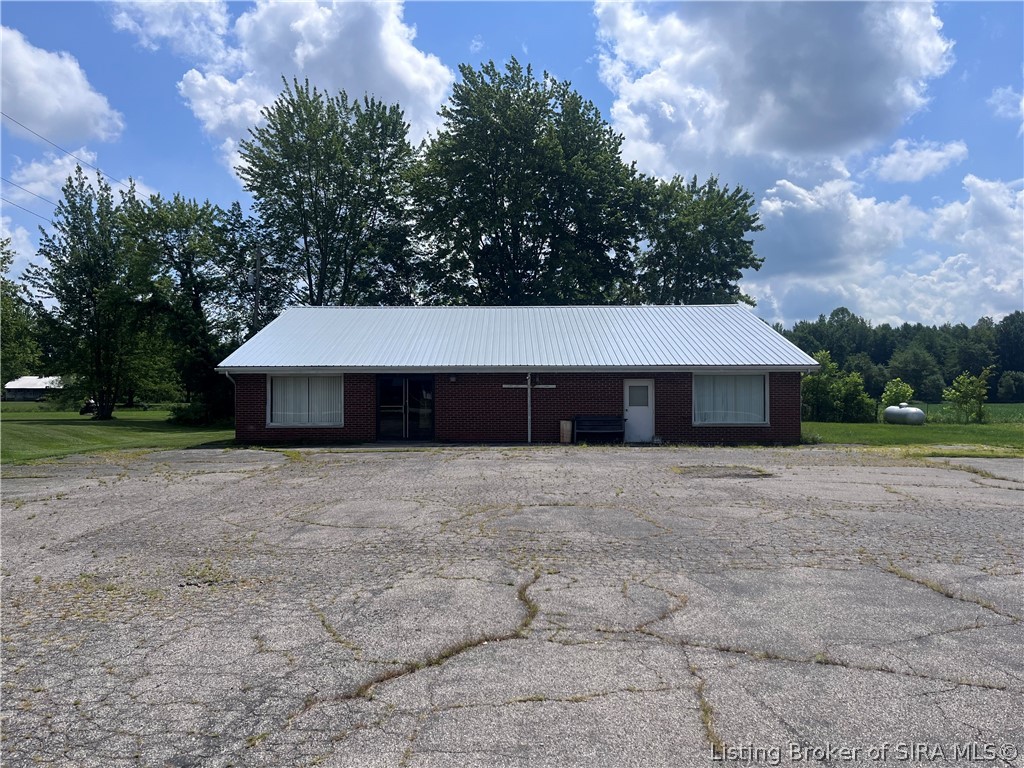 6133 S Sr 62 Property Photo 1
