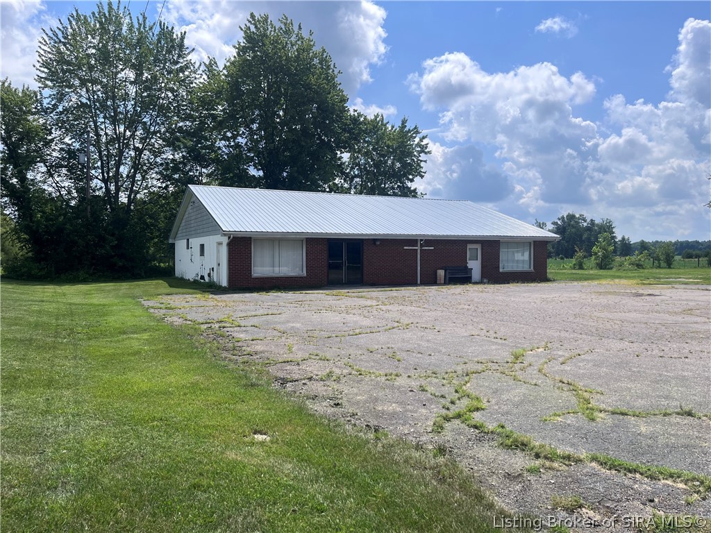6133 S Sr 62 Property Photo 2
