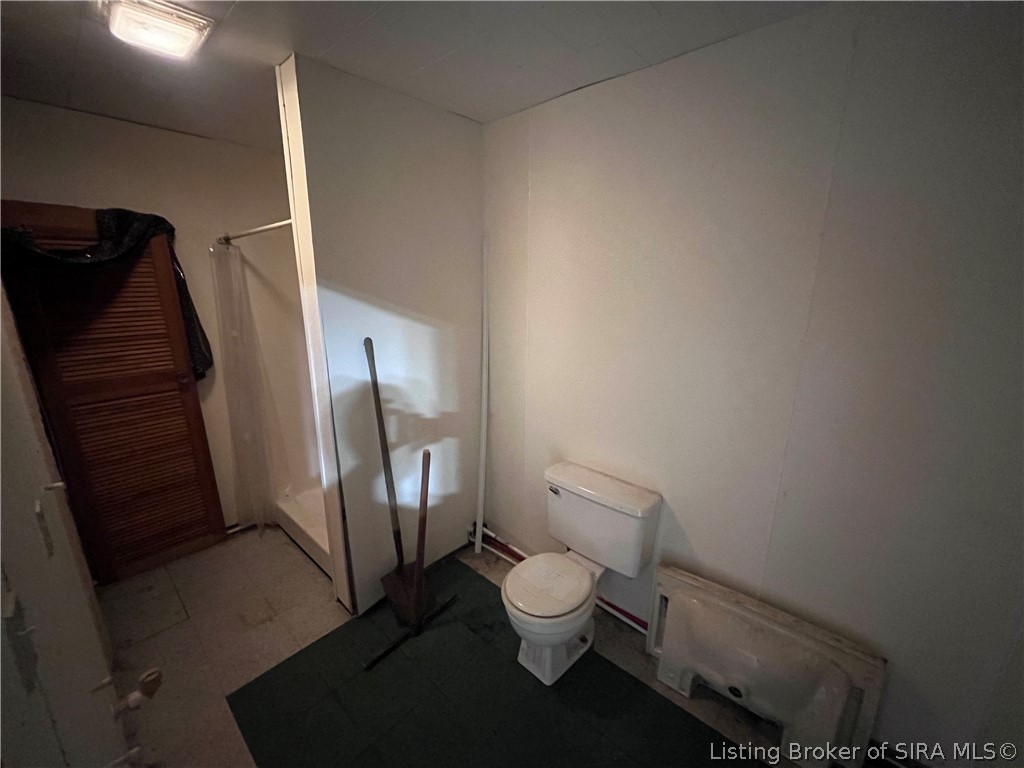 6133 S Sr 62 Property Photo 19