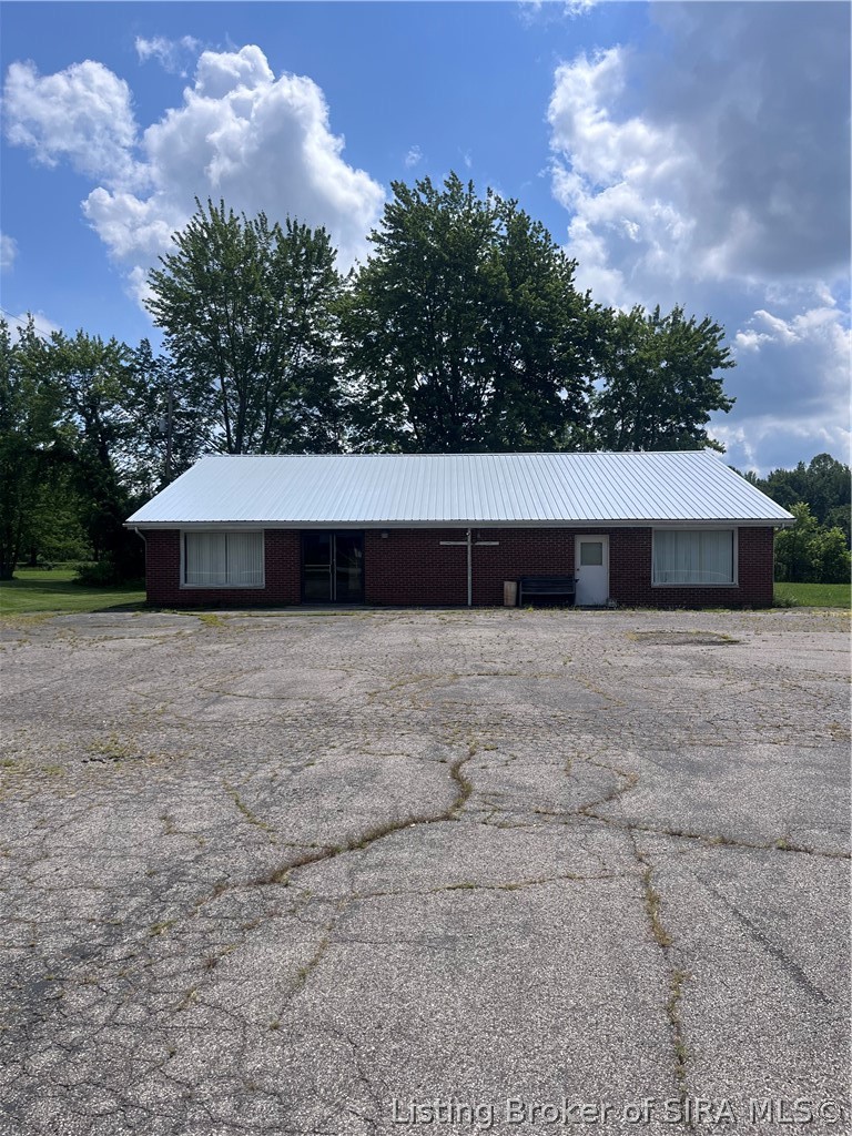 6133 S Sr 62 Property Photo 20