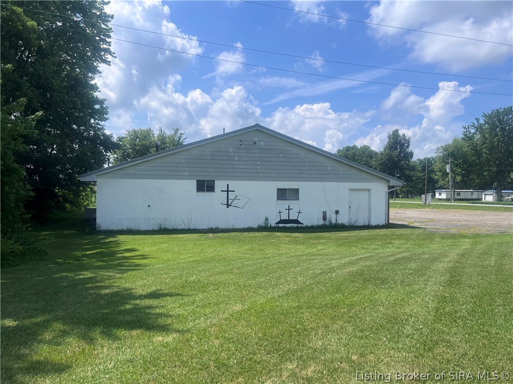 6133 S Sr 62 Property Photo 21