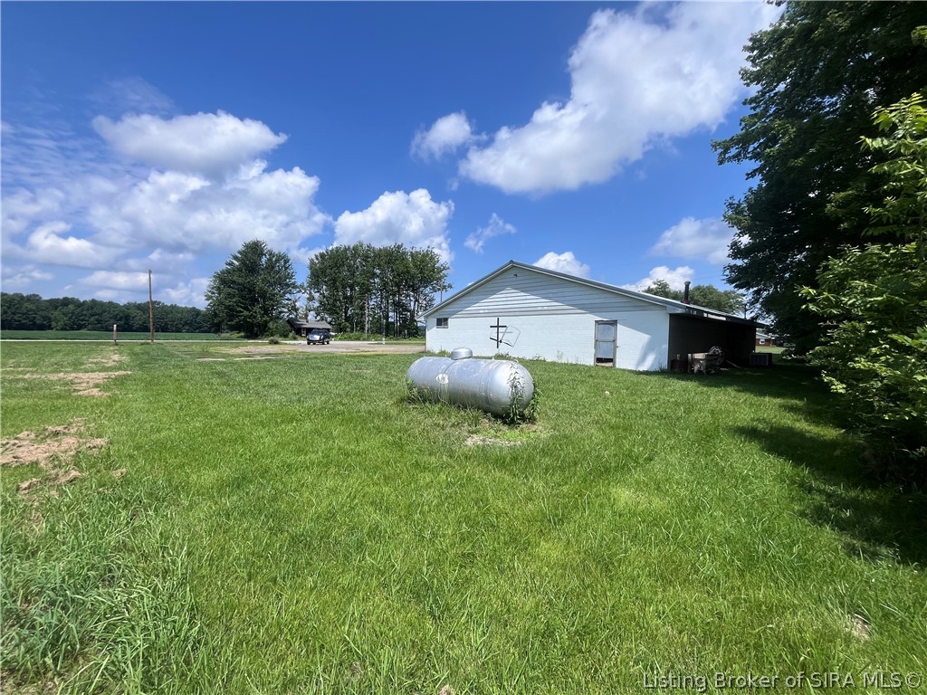 6133 S Sr 62 Property Photo 22